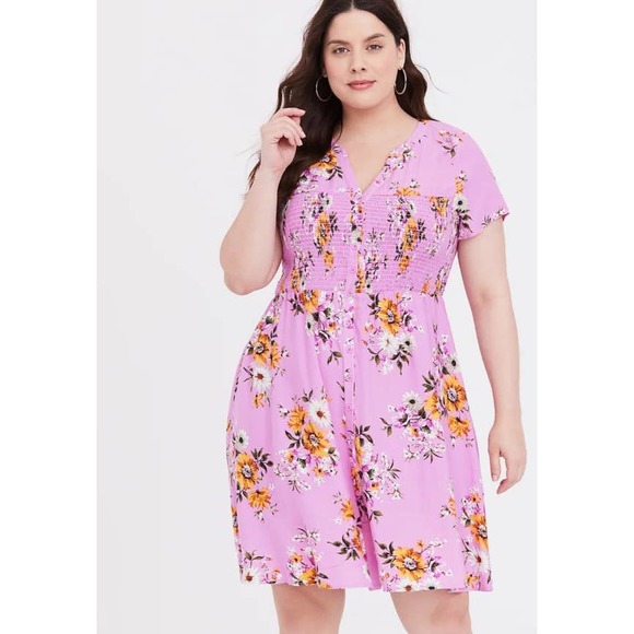torrid Dresses & Skirts - NWT Torrid Floral Smocked Shirt Dress Size: 00X